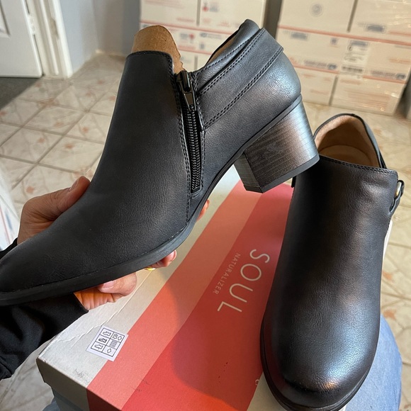 SOUL Naturalizer Candie Women’s Ankle Boots 9.5W New - Picture 8 of 12